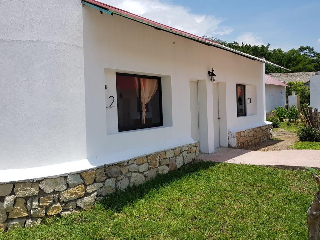 Hotel Villas Kin Ha Palenque Eksteriør billede