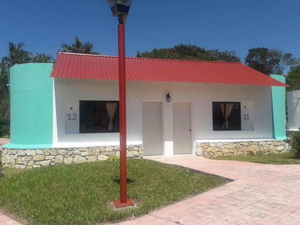 Hotel Villas Kin Ha Palenque Eksteriør billede